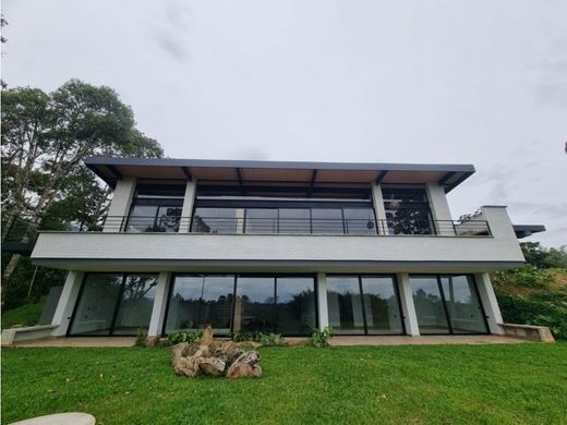 Casa de lujo en Carmen de Viboral, El Carmen de Viboral