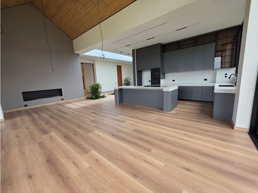 Envigado, Departamento de Antioquiaのカントリーハウス