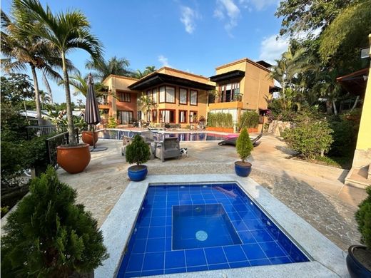 郊区住宅  Pereira, Departamento de Risaralda