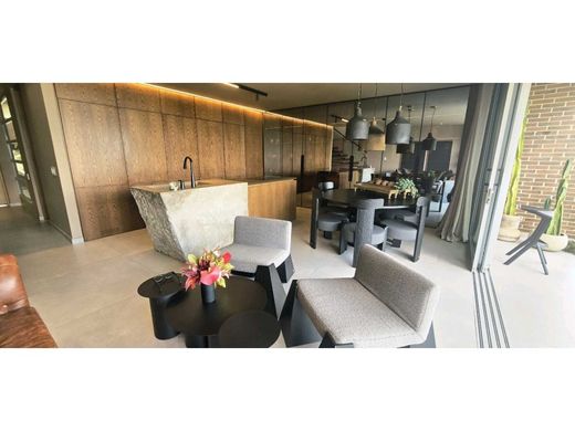 Luxus-Haus in Envigado, Departamento de Antioquia