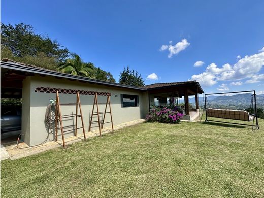 Köy evi Rionegro, Departamento de Antioquia