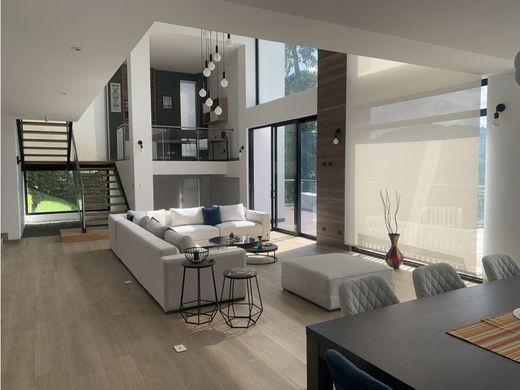 Luxe woning in Manizales, Departamento de Caldas