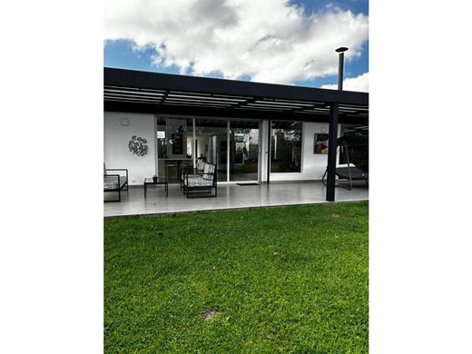 Εξοχική κατοικία σε Carmen de Viboral, El Carmen de Viboral