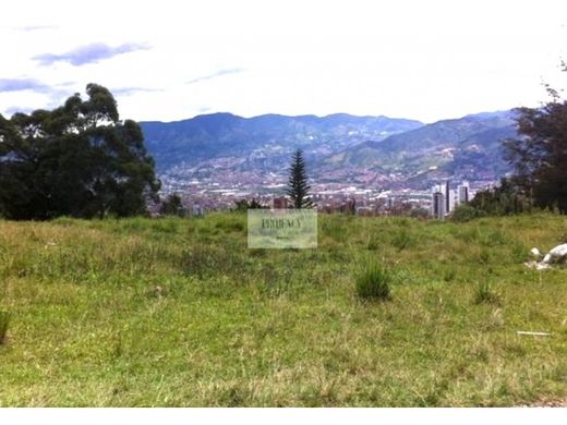 Terreno - Medellín, Departamento de Antioquia