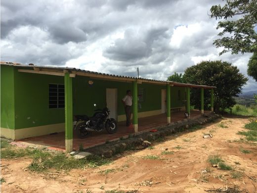 Cortijo o casa de campo en Ocaña, Departamento de Norte de Santander