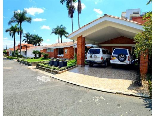 Cali, Departamento del Valle del Caucaの高級住宅