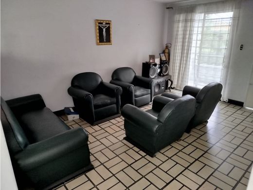 Элитный дом, Медельин, Medellín