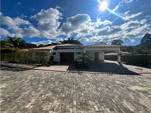 Luxus-Haus in Retiro, Departamento de Antioquia