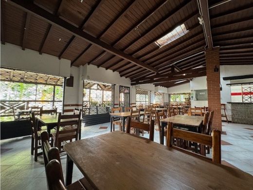 豪宅  麦德林, Medellín