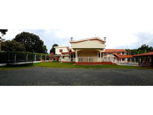 Hotel en Quimbaya, Quindío Department