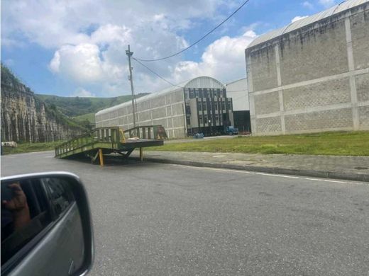 Участок, Кальдас, Caldas