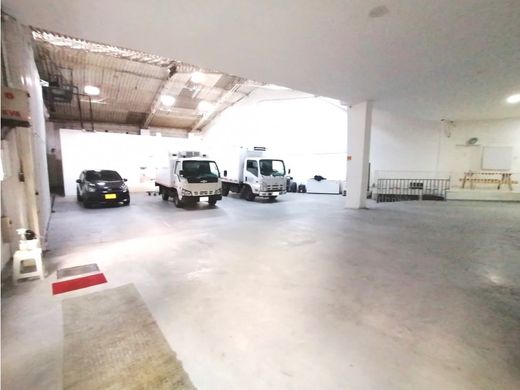 ‏קרקע ב  Envigado, Departamento de Antioquia