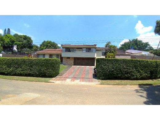 郊区住宅  卡利, Cali