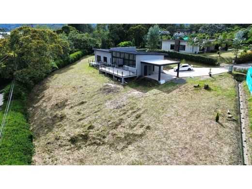 Casale a La Ceja, Departamento de Antioquia