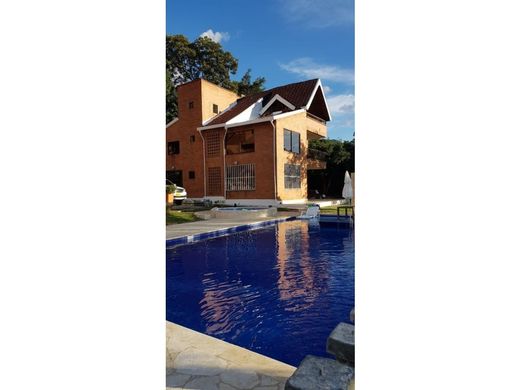 Quinta rústica - Copacabana, Departamento de Antioquia