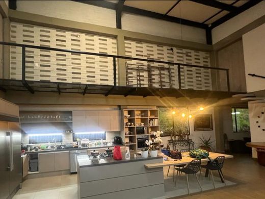 Luksusowy dom w Envigado, Departamento de Antioquia