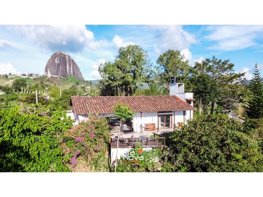 Quinta rústica - Guatapé, Departamento de Antioquia