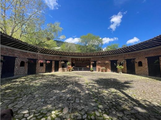 Сельский Дом, La Ceja, Departamento de Antioquia