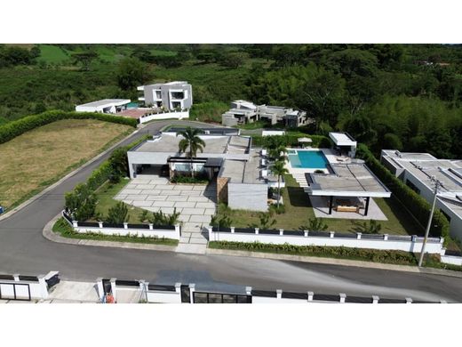 郊区住宅  Pereira, Departamento de Risaralda