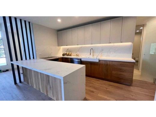 Πολυτελή κατοικία σε Μεδεγίν, Medellín