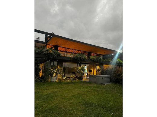 Country House in Retiro, Departamento de Antioquia