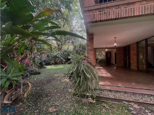 Элитный дом, Envigado, Departamento de Antioquia