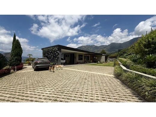 Farmhouse in Girardota, Departamento de Antioquia