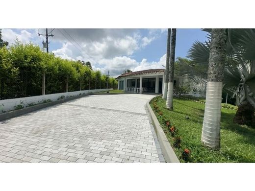 Luxury home in Pereira, Departamento de Risaralda