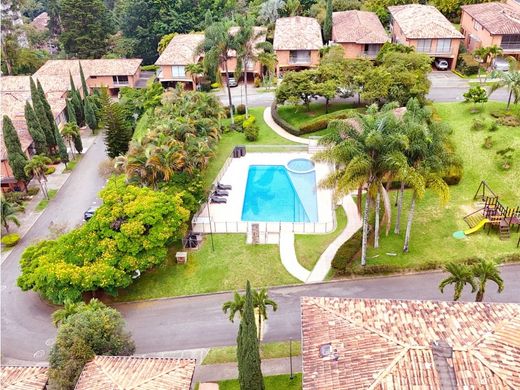 Πολυτελή κατοικία σε Μεδεγίν, Medellín