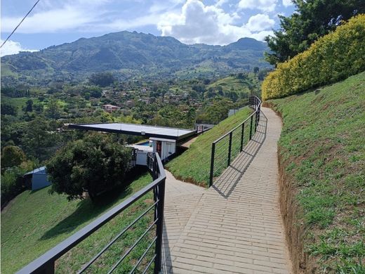 Rustico o casale a Copacabana, Departamento de Antioquia