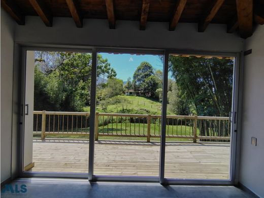 Country House in El Bagre, Departamento de Antioquia