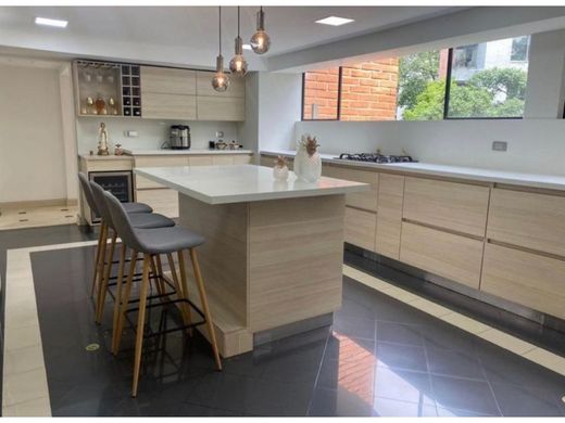 メデリン, Medellínのアパートメント