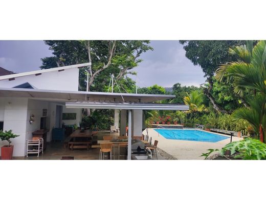 Rustik ya da çiftlik San Jerónimo, Departamento de Antioquia