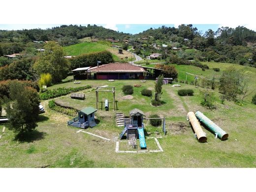 Casa de campo en Envigado, Departamento de Antioquia