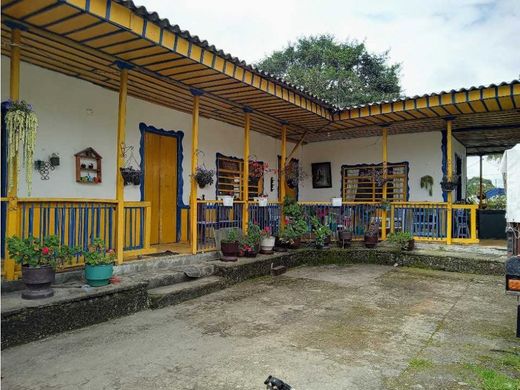 豪宅  Armenia, Quindío Department