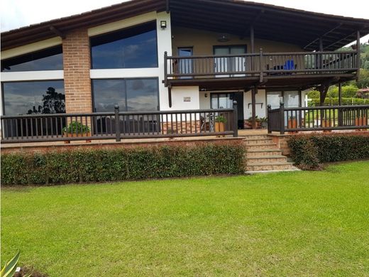 Casa de campo - Guarne, Departamento de Antioquia