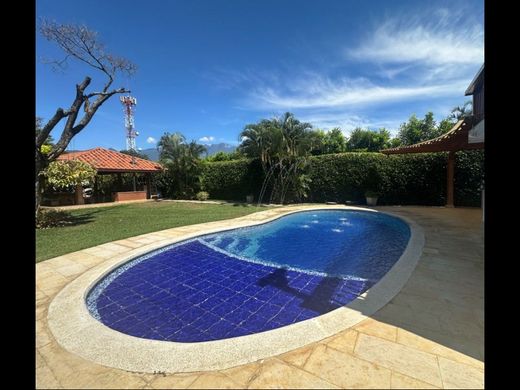 Casale a Cali, Departamento del Valle del Cauca