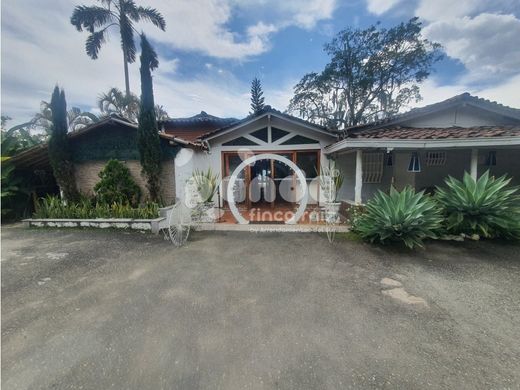 Casale a Envigado, Departamento de Antioquia