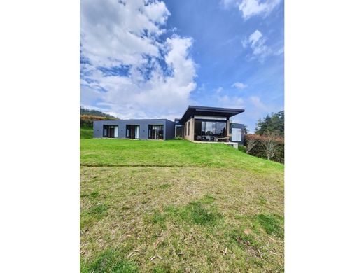 Country House in Rionegro, Departamento de Antioquia