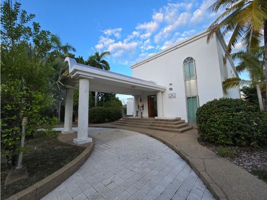 Girardot City, Girardotのカントリーハウス