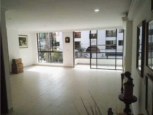 Apartment / Etagenwohnung in Medellín, Departamento de Antioquia