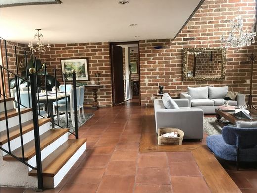 郊区住宅  麦德林, Medellín