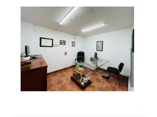 Κτίριο σε Μεδεγίν, Medellín