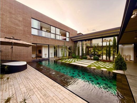 Luxus-Haus in Rionegro, Departamento de Antioquia