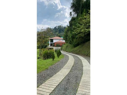 Casa de campo - La Estrella, Departamento de Antioquia