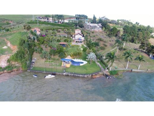 Casa de campo en Calima, Buenaventura