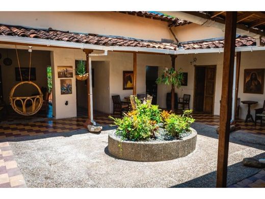 Maison de luxe à Sopetrán, Liborina