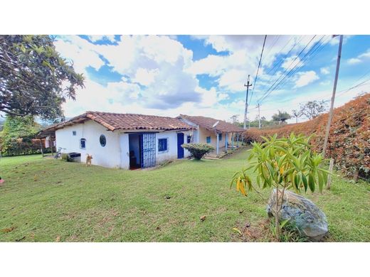 Köy evi Rionegro, Departamento de Antioquia