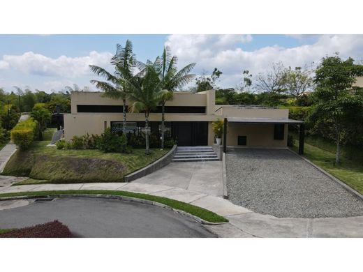 Köy evi Armenia, Quindío Department