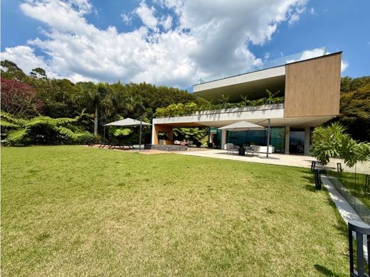 Country House in Envigado, Departamento de Antioquia